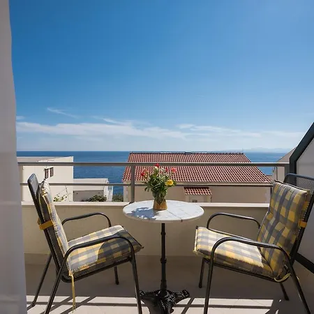 Plazibat Apartmán