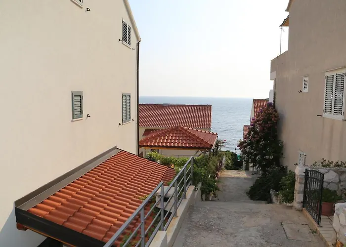 Plazibat Lägenhet *